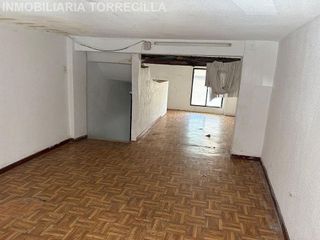 Local comercial en venta en Delicias en Valladolid