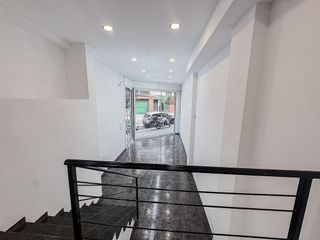 Local comercial en venta en La Salut - Lloreda en Badalona