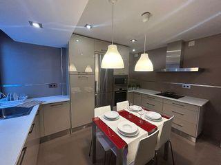 Piso en alquiler en Peñamefecit - Avda Barcelona en Jaén