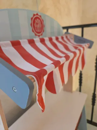 Juguete Tienda Mercado y Teatro Títeres Madera