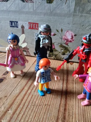 Figuras Playmobil Variadas.