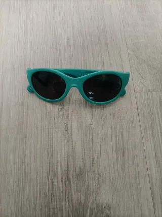 Gafas de sol infantiles azul claro