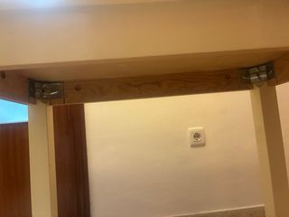 Mesa de cocina de madera maciza (muy robusta)