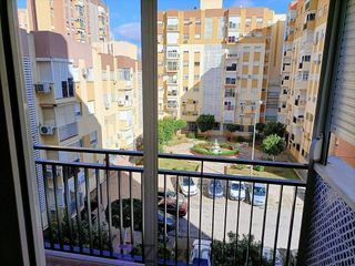 Piso en alquiler en Pino Montano - Consolación - Las Almenas en Sevilla