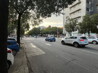 Piso en alquiler en El Plantinar - Felipe II - Tiro de Línea en Sevilla