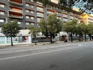 Piso en alquiler en El Plantinar - Felipe II - Tiro de Línea en Sevilla