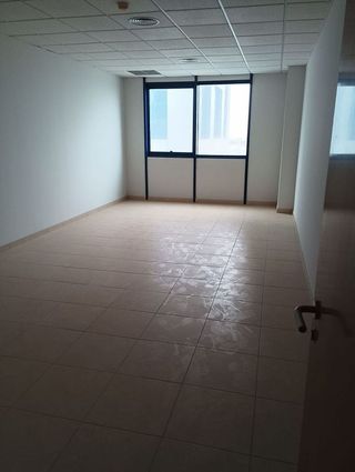 Oficina en alquiler en San Jerónimo - La Bachillera en Sevilla