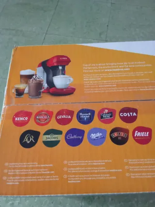 Cafetera Tassimo Bosch Roja