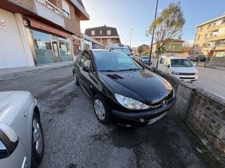 Peugeot 206 2002