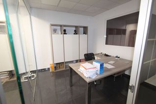 Local comercial en venta en Campodón - Ventorro del Cano en Alcorcón