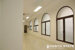 Local comercial en alquiler en Centro en Almería