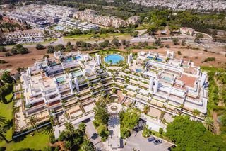 Piso en alquiler en Lomas de Marbella Club - Puente Romano en Marbella
