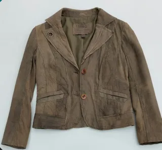 Chaqueta Piel Corta Mango verde