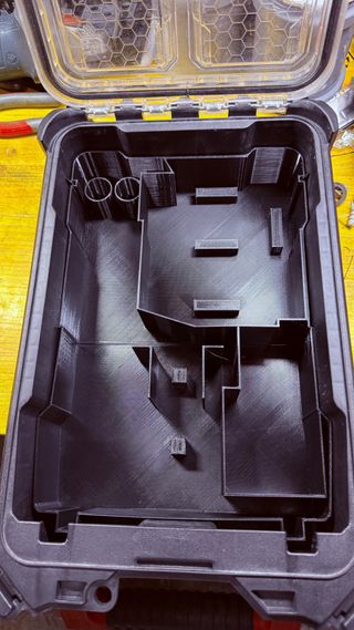 Inserto  molde 3d Milwaukee Nivel Láser