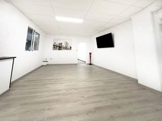 Local comercial en venta en Crevillent