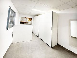 Local comercial en venta en Crevillent