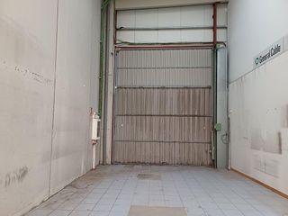 Nave industrial en alquiler en Peñacastillo - Nueva Montaña en Santander