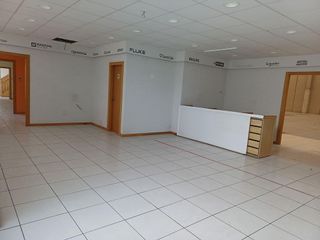 Nave industrial en alquiler en Peñacastillo - Nueva Montaña en Santander