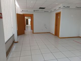 Nave industrial en alquiler en Peñacastillo - Nueva Montaña en Santander