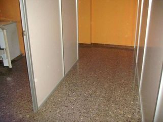 Local comercial en alquiler en Artigas - Llefià en Badalona