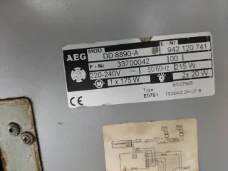 Campana extractora AEG (placa estropeada)