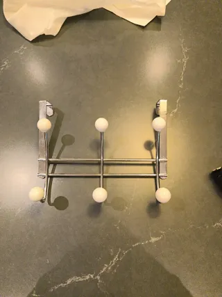 Perchero de puerta cromado