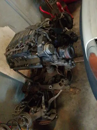 Motor BMW 525d: Bloque, Culata, Inyectores