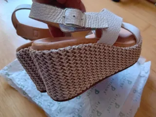 Sandalias Pitillos piel blancas Talla 36