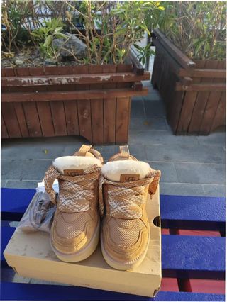 Stivali UGG Lowmel Arena Taglia 37