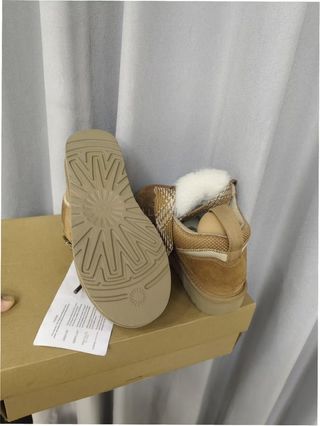 Stivali UGG Lowmel Arena Taglia 39