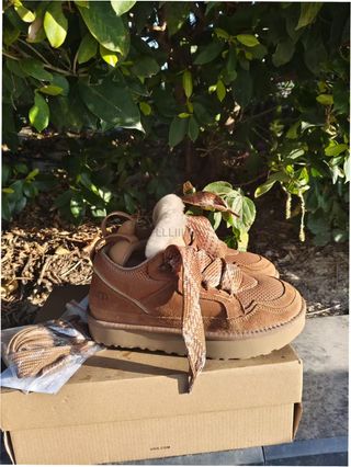 Stivali UGG Lowmel Arena Taglia 39