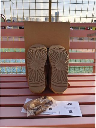 Stivali UGG Lowmel Arena Taglia 40