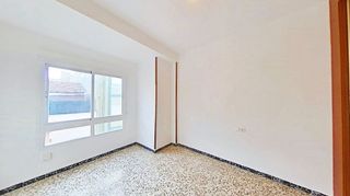 Piso en alquiler en Carolinas Bajas en Alicante