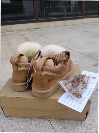 UGG Lowmel Arena Taglia 40