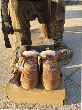 UGG Lowmel Arena Taglia 39