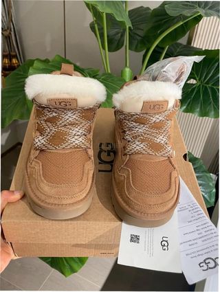 Stivaletti UGG Lowmel Arena Taglia 37