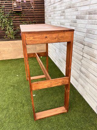 Mesa alta de bar de madera maciza ,hecha a mano
