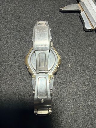 Reloj Casio G shock G-731 D