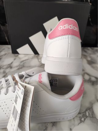 Zapatillas Adidas Blancas y Rosas