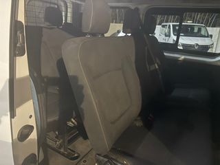 Renault Trafic 2018 combi 9