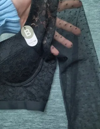 Top encaje Woman Secret negro