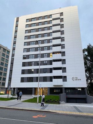Piso en alquiler en Cuatro Caminos - Plaza de la Cubela en Coruña (A)