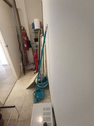 Oficina en alquiler en La Jota en Zaragoza