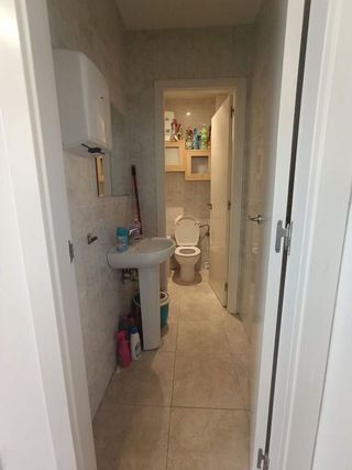 Oficina en alquiler en La Jota en Zaragoza