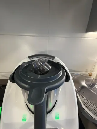 Thermomix TM5 como nueva, completa