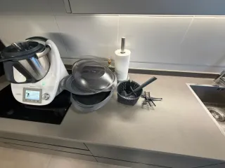 Thermomix TM5 como nueva, completa
