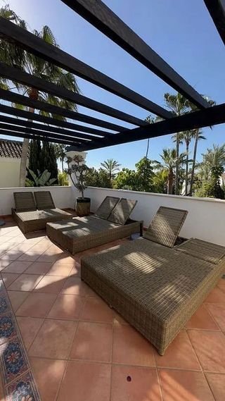 Chalet en alquiler en Elviria en Marbella