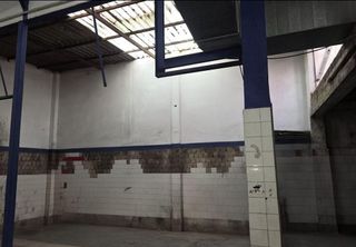 Local comercial en venta en El Cerro en Sevilla