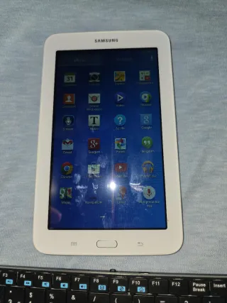 Tablet Samsung Galaxy Tab SM-T110-teclado Bluetoot