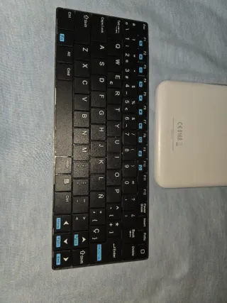 Tablet Samsung Galaxy Tab SM-T110-teclado Bluetoot